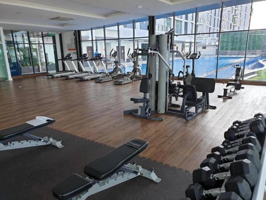 Vivacity Megamall Jazz 1 ,2-8 Pax , 3 Br Apartment Kuching